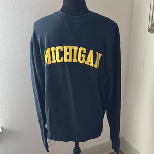 MICHIGAN navy blue yellow fabric lettering‎ sweatshirt pullover Sz Large
